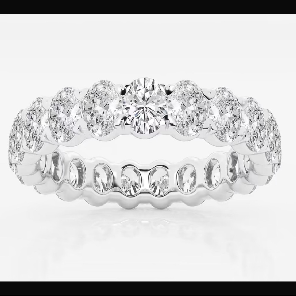 Elegant White Gold Diamond Eternity Ring